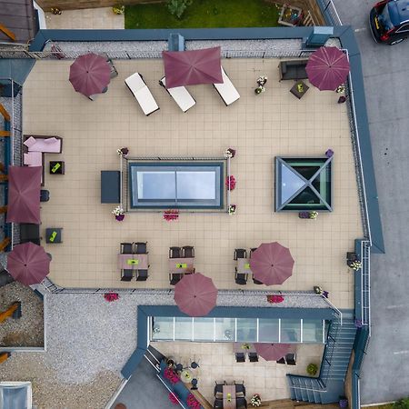Hotel Gundolf Санкт-Леонгард-ім-Пітцталь Екстер'єр фото