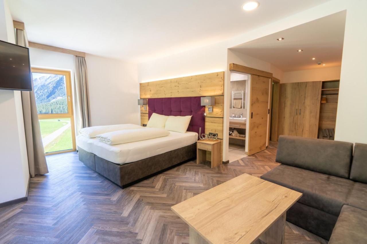 Hotel Gundolf Санкт-Леонгард-ім-Пітцталь Екстер'єр фото
