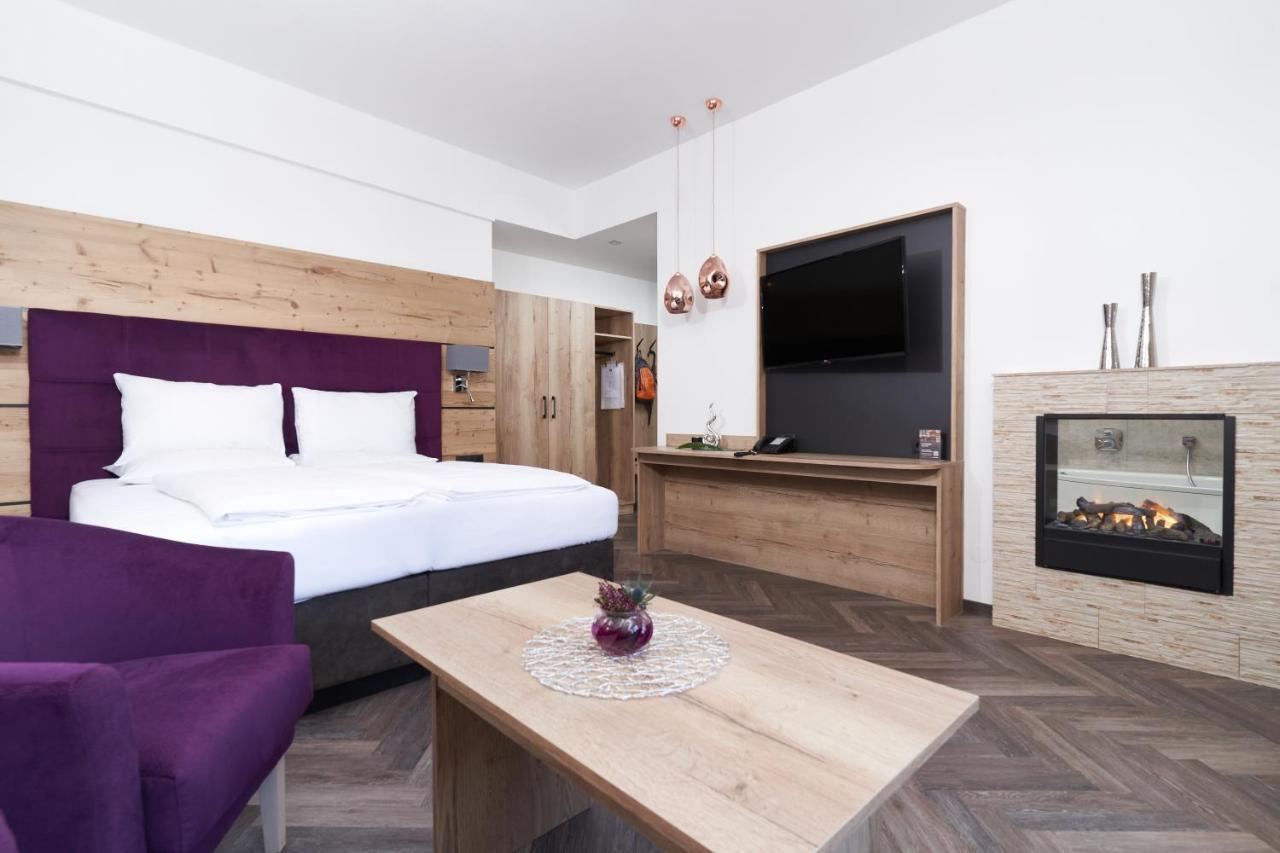 Hotel Gundolf Санкт-Леонгард-ім-Пітцталь Екстер'єр фото