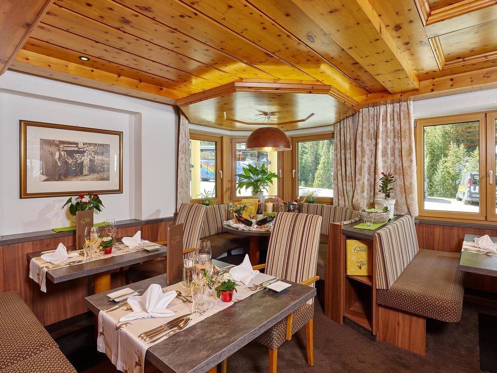 Hotel Gundolf Санкт-Леонгард-ім-Пітцталь Екстер'єр фото